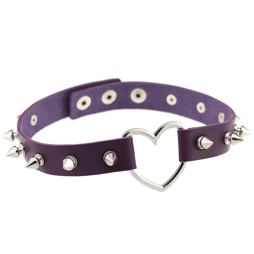 Chocker Corazón con Púas Color Morado